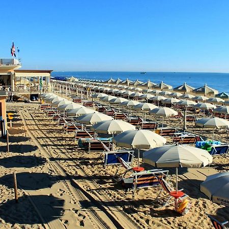 Le Palme 2 Pineto Vacanza מראה חיצוני תמונה